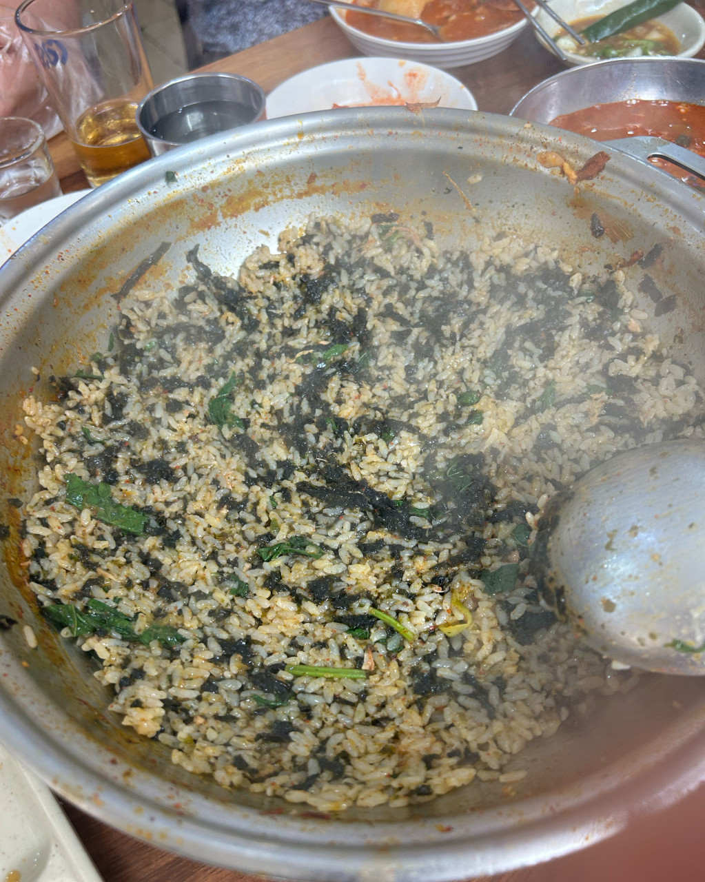 볶음밥 - 김치와 함께 볶은 볶음밥