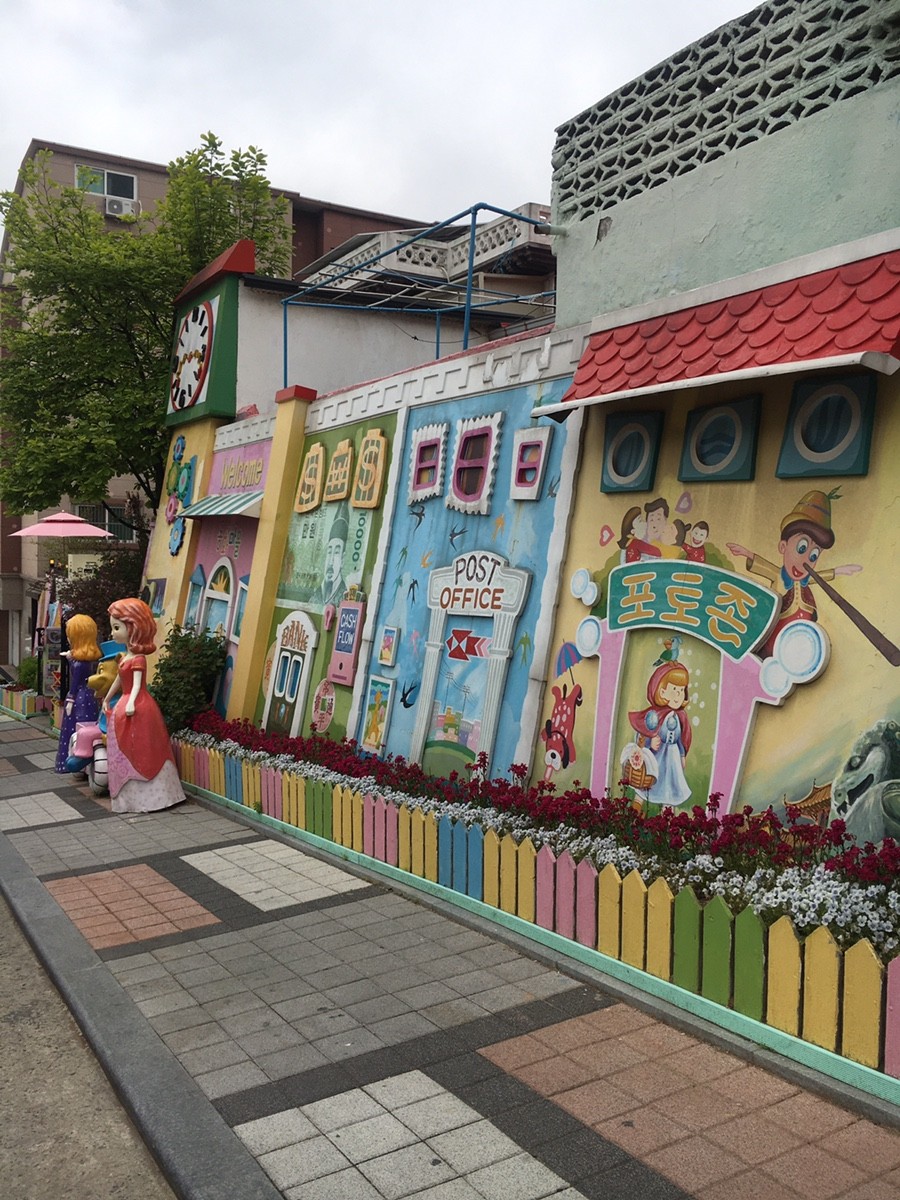 Chinatown Fairy Tale Village - Colorful Fairy Tale Houses