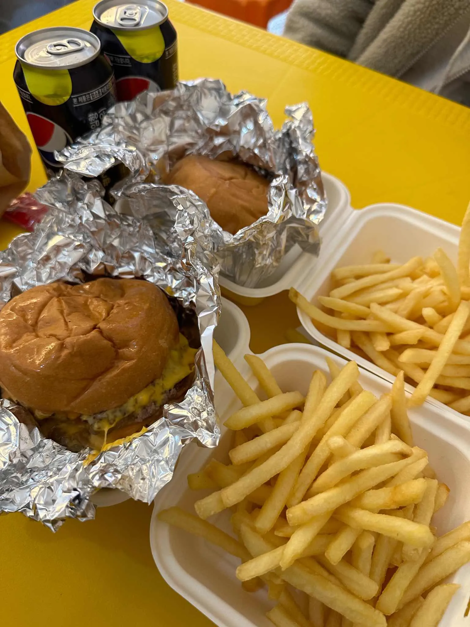 Double Buck Burger at 벅벅