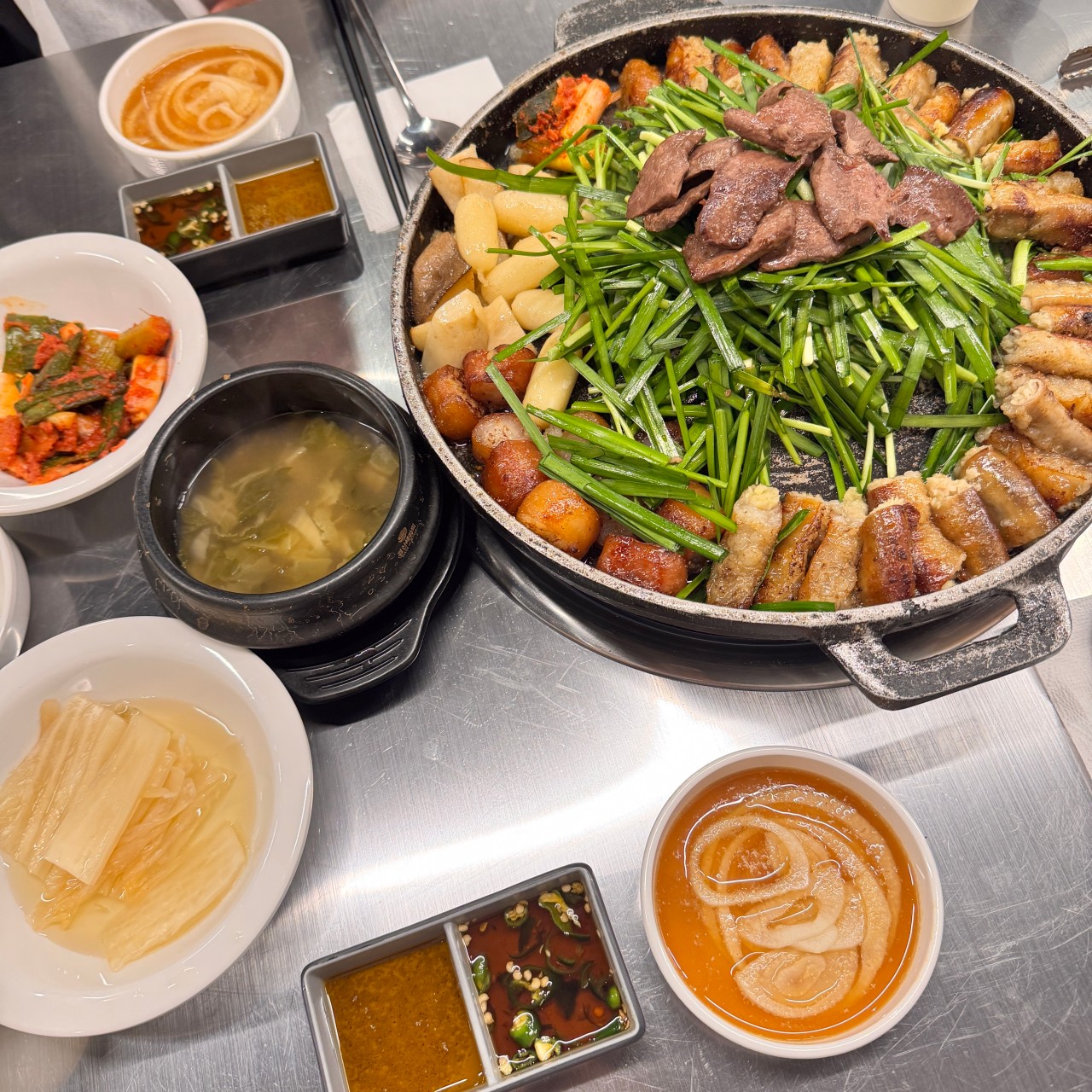 Various Side Dishes - Chives, Aged Kimchi, Cheese Rice Cake, etc.