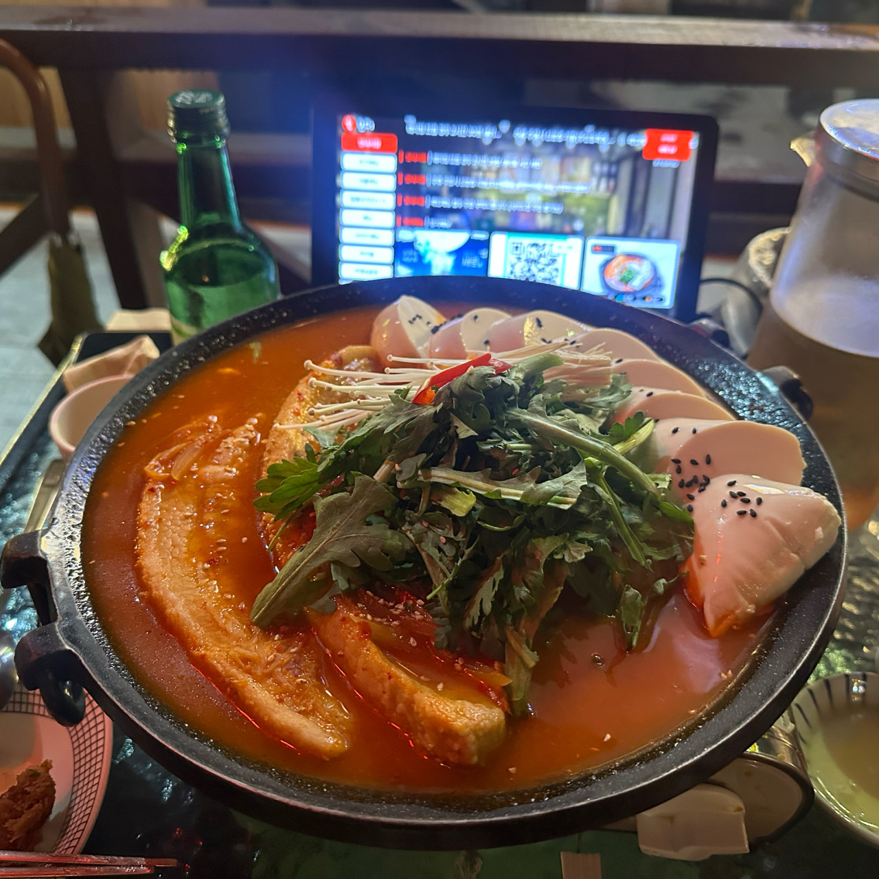 통삼겹김치찜