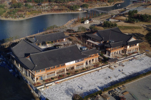 Songdo Hanok Village