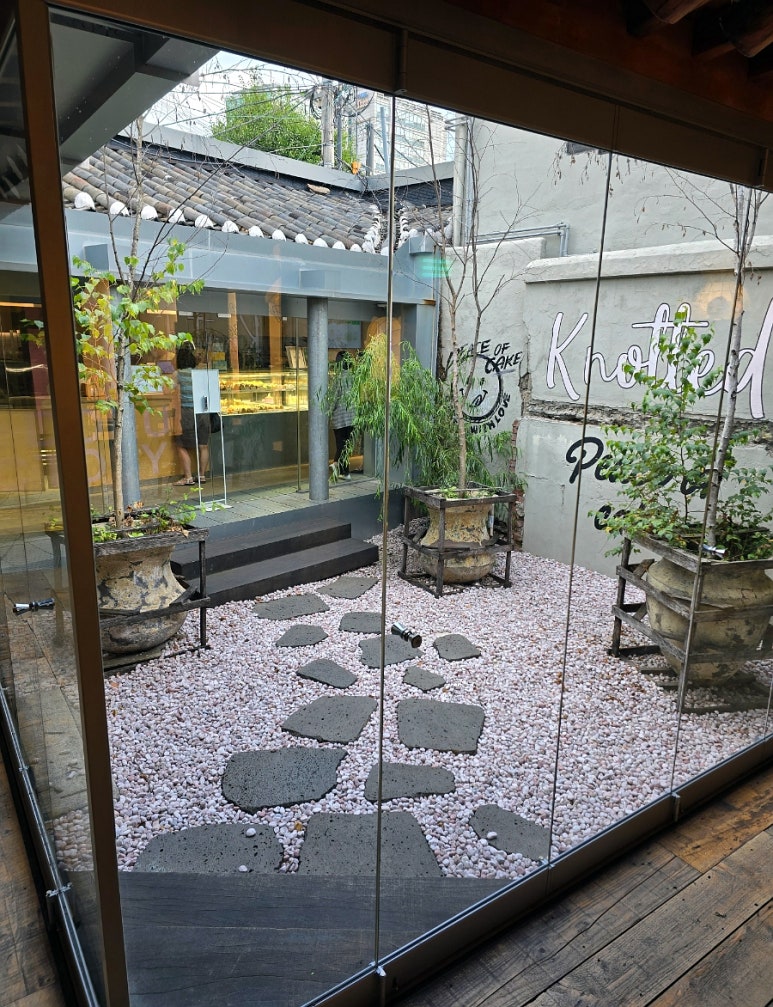 ノティッド安国カフェの外観