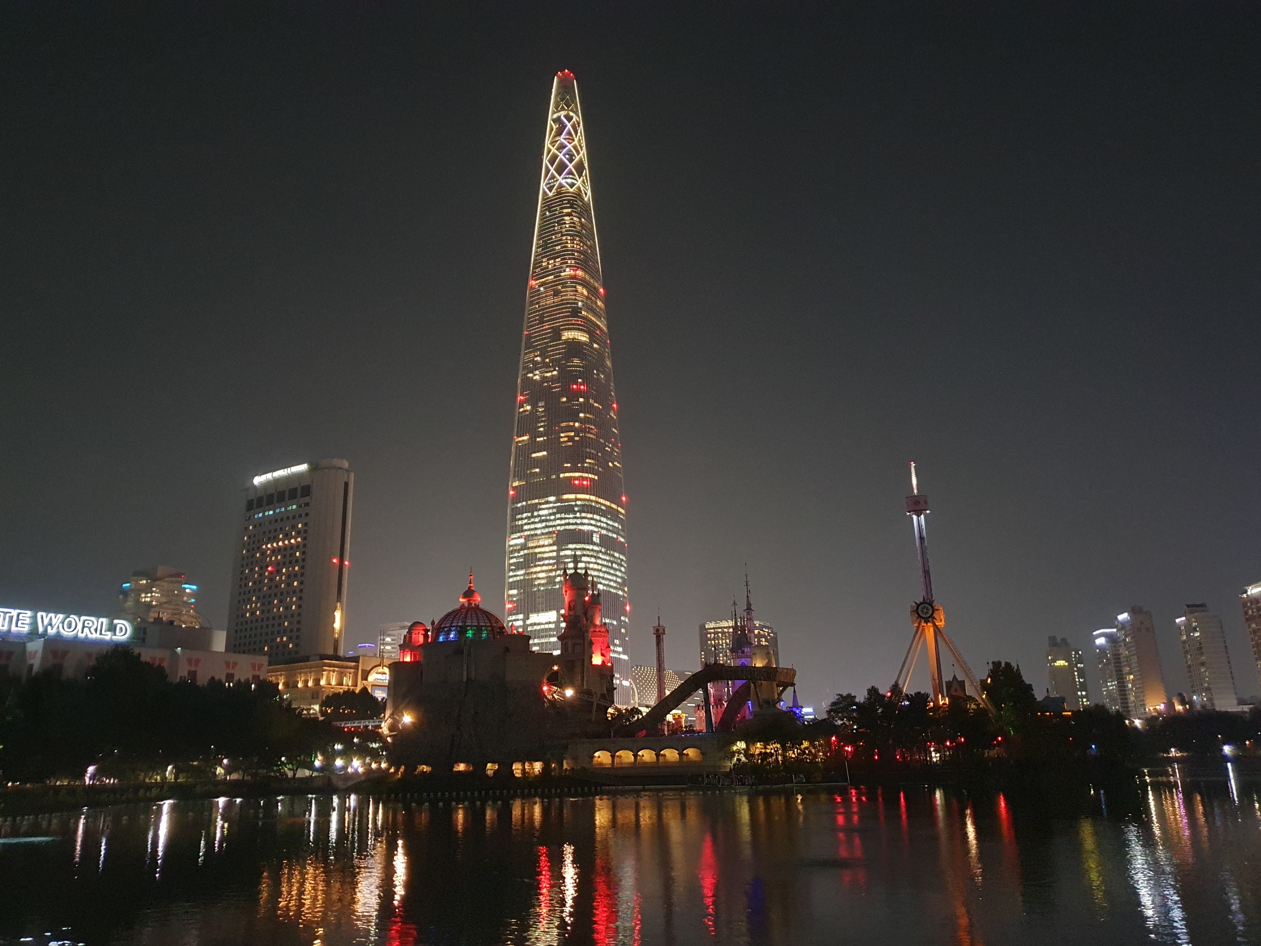 석촌湖夜景